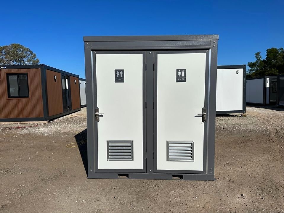Double Toilet - Lecan Portable Restrooms