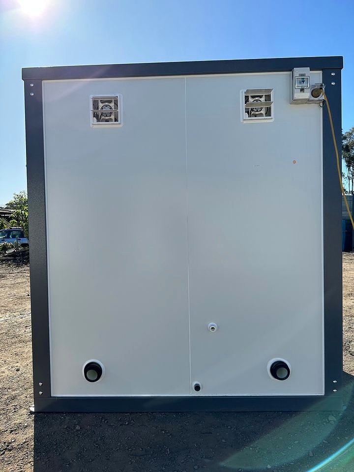 Double Toilet - Lecan Portable Restrooms