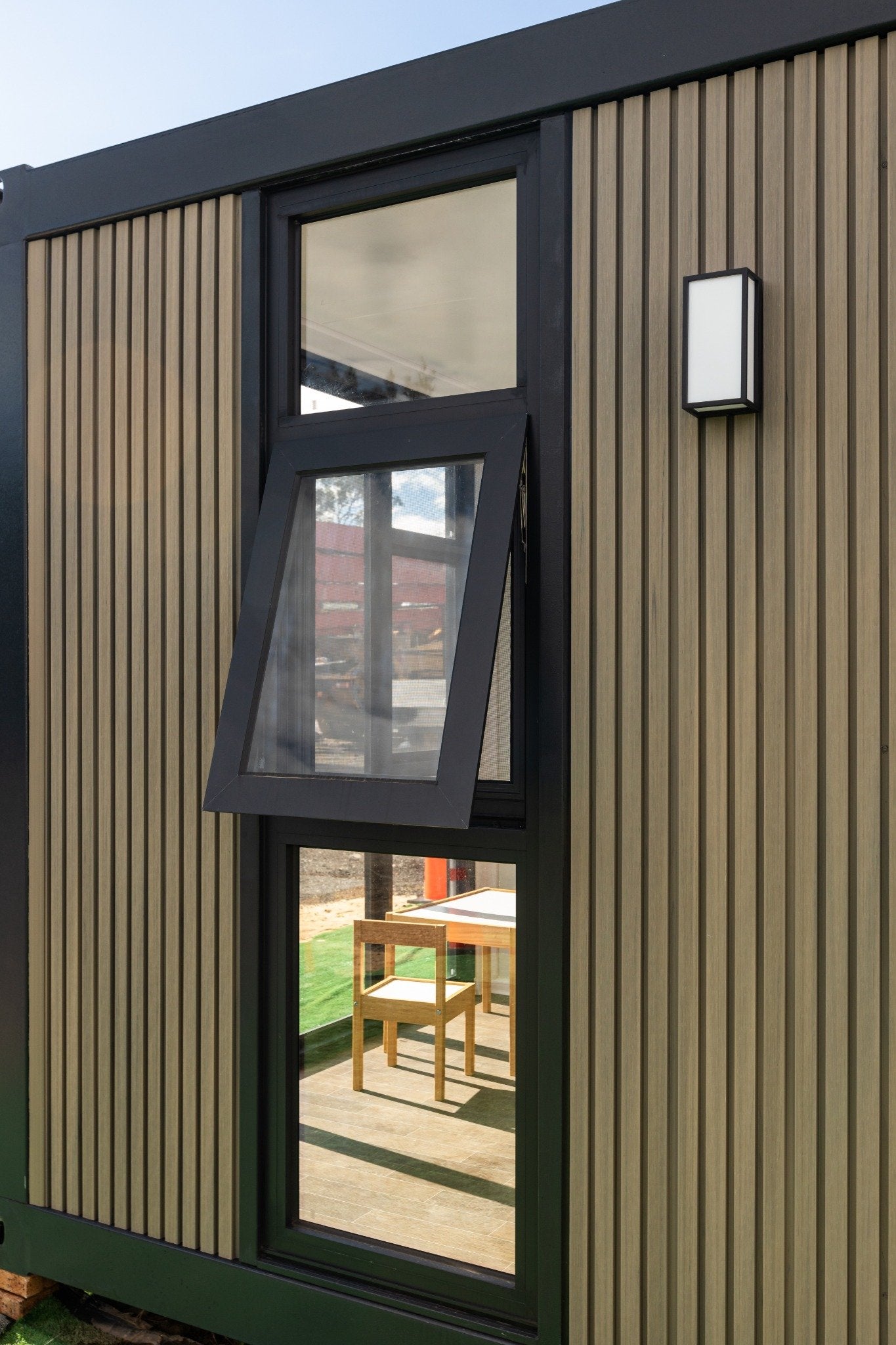 Home Office – Lecan Portable 20FT