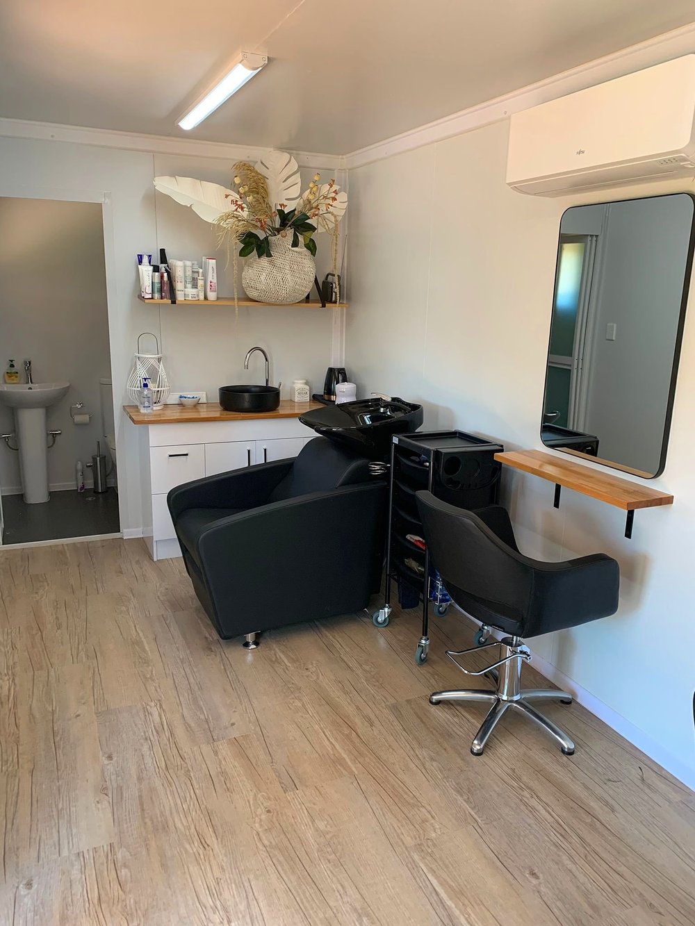 Hair Studio – Lecan Portable 20FT