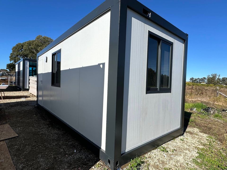 Build Base – Lecan Portable 20FT