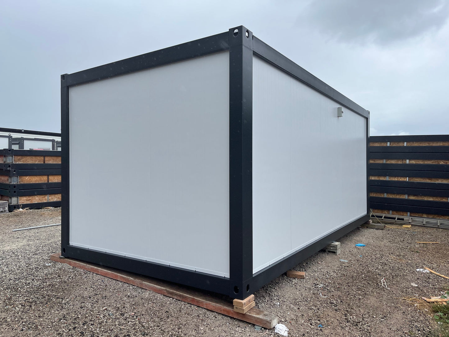 Executive Site Office - Lecan Portable 6m x 3m