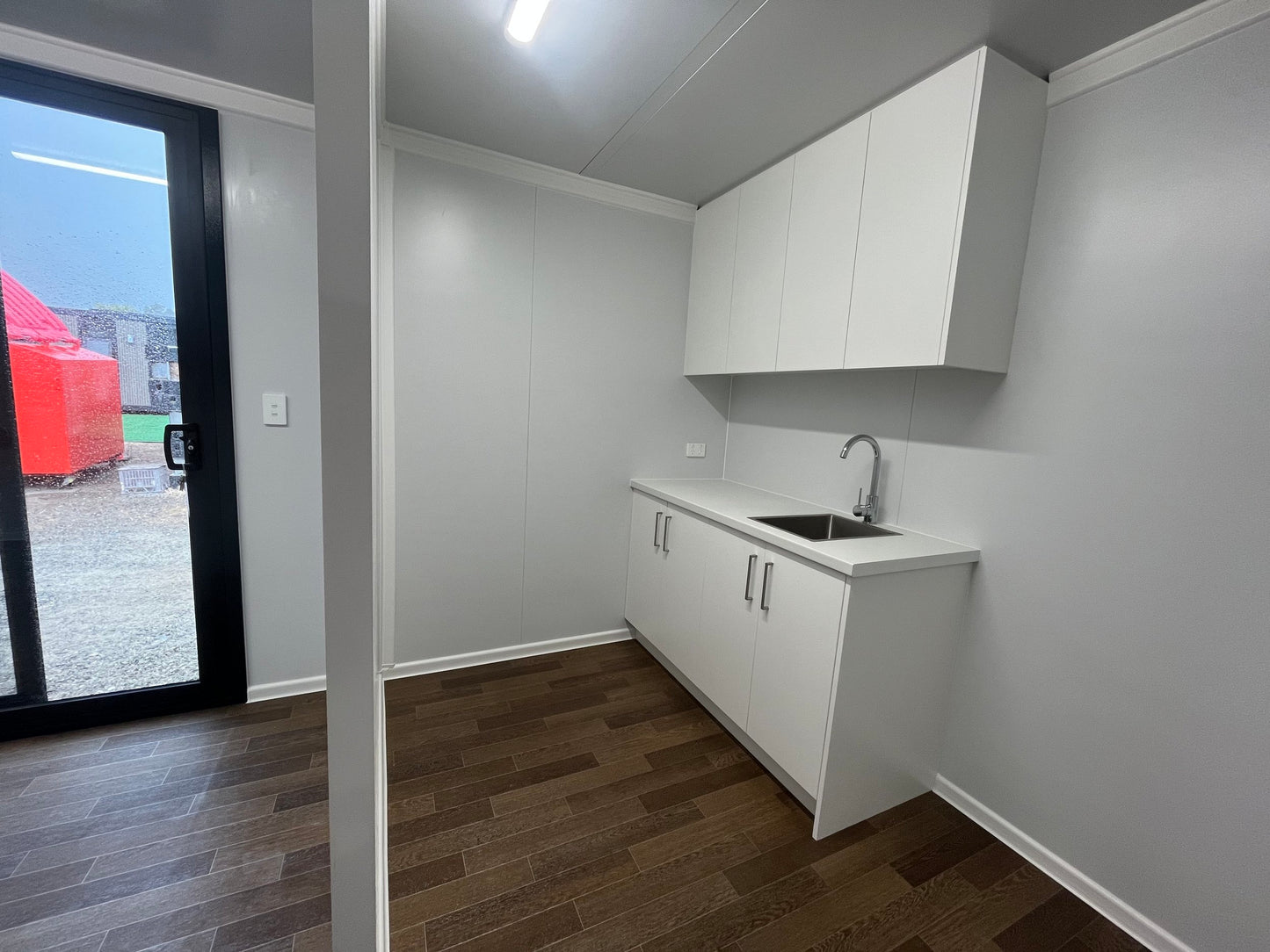 Executive Site Office - Lecan Portable 6m x 3m
