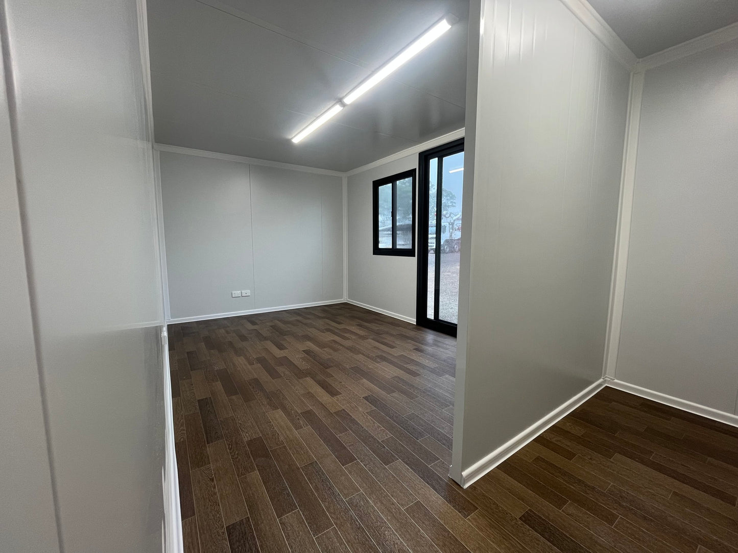 Executive Site Office - Lecan Portable 6m x 3m