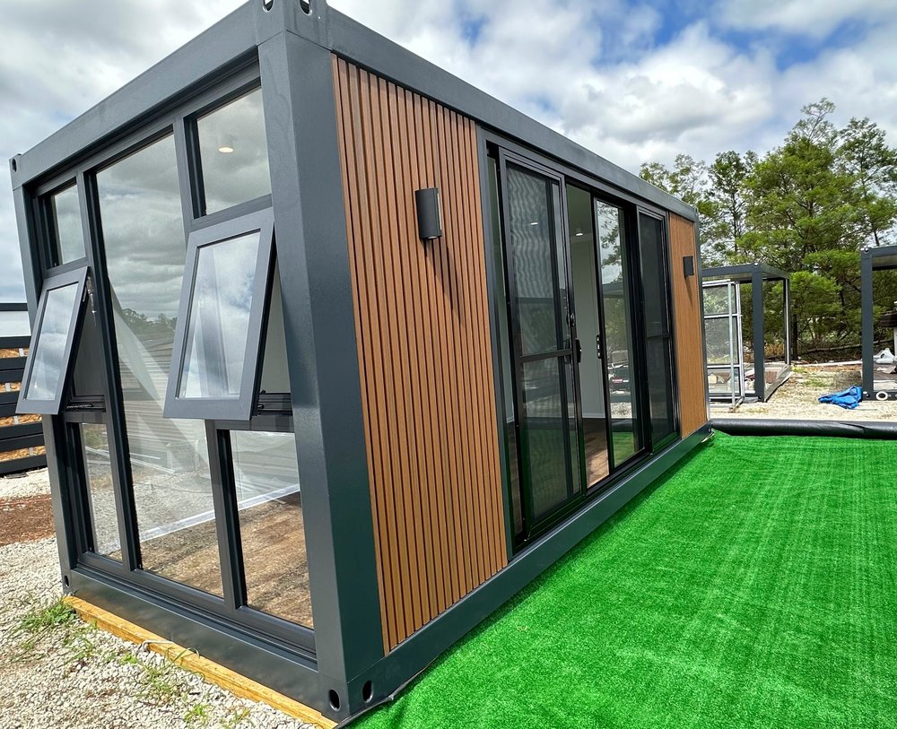Creative Studio - Lecan Portable 20FT