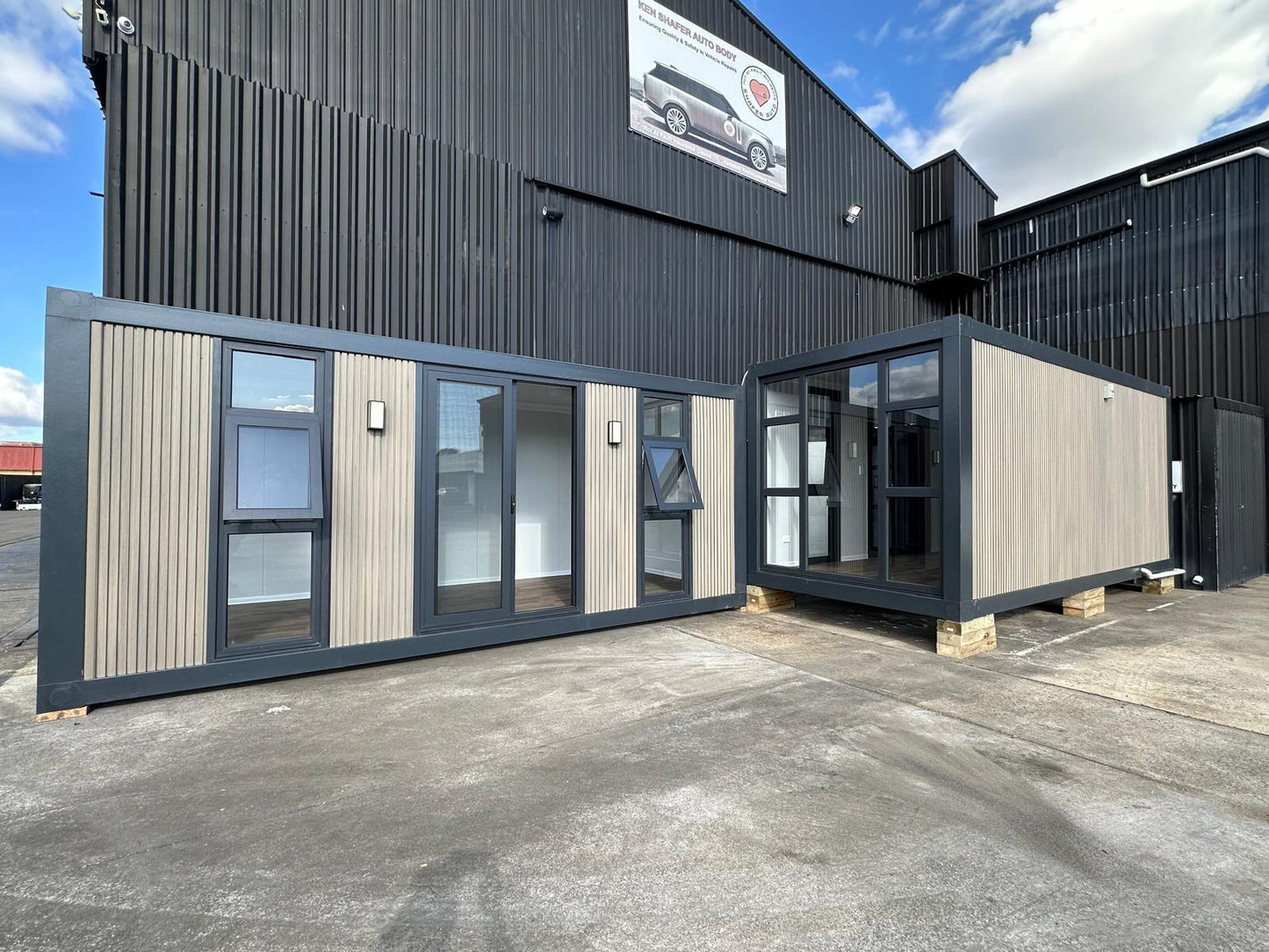 Commercial Suite – Lecan Modular Buildings