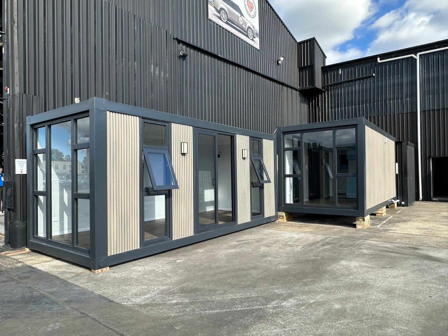 Commercial Suite – Lecan Modular Buildings