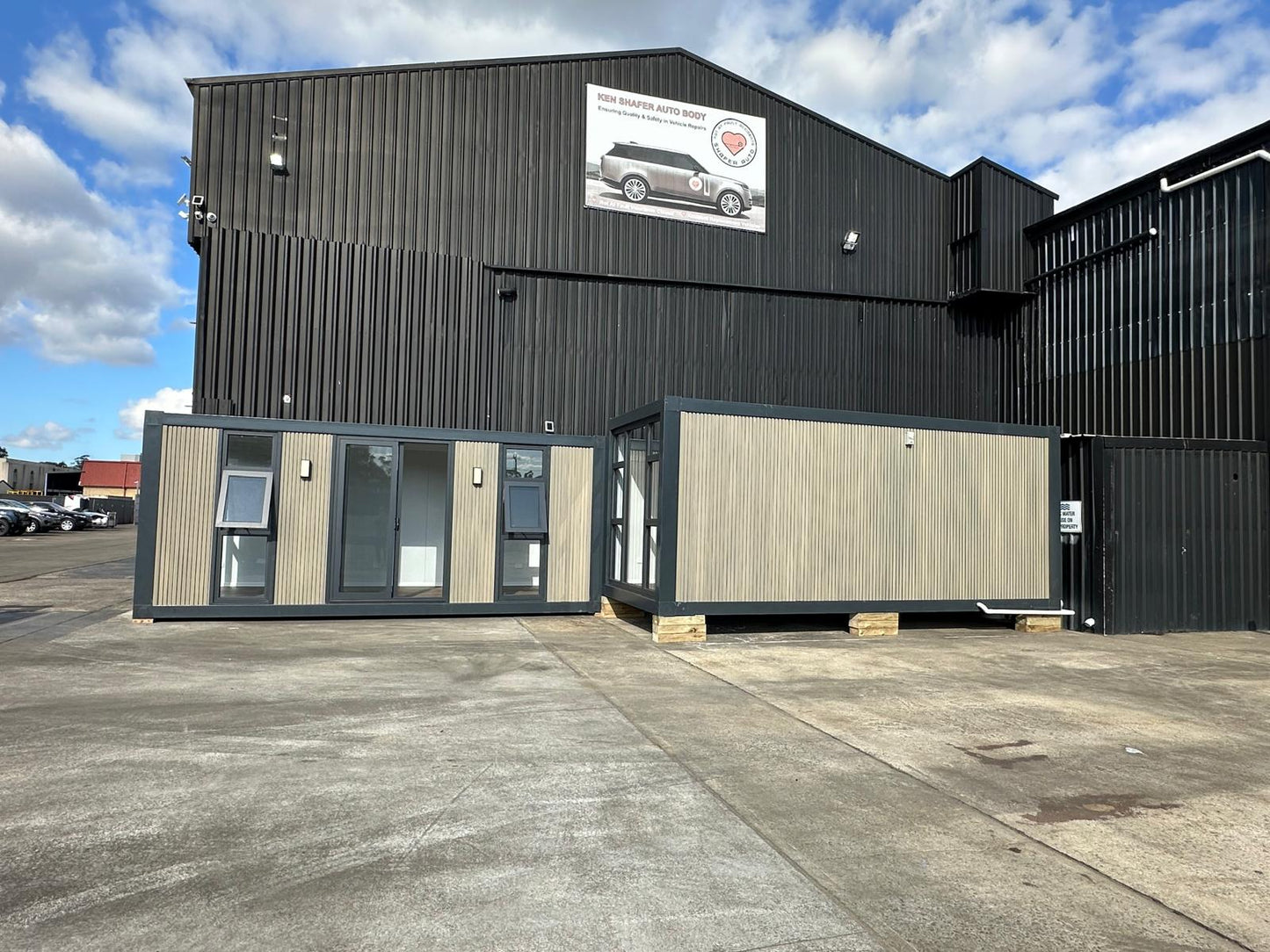 Commercial Suite – Lecan Modular Buildings