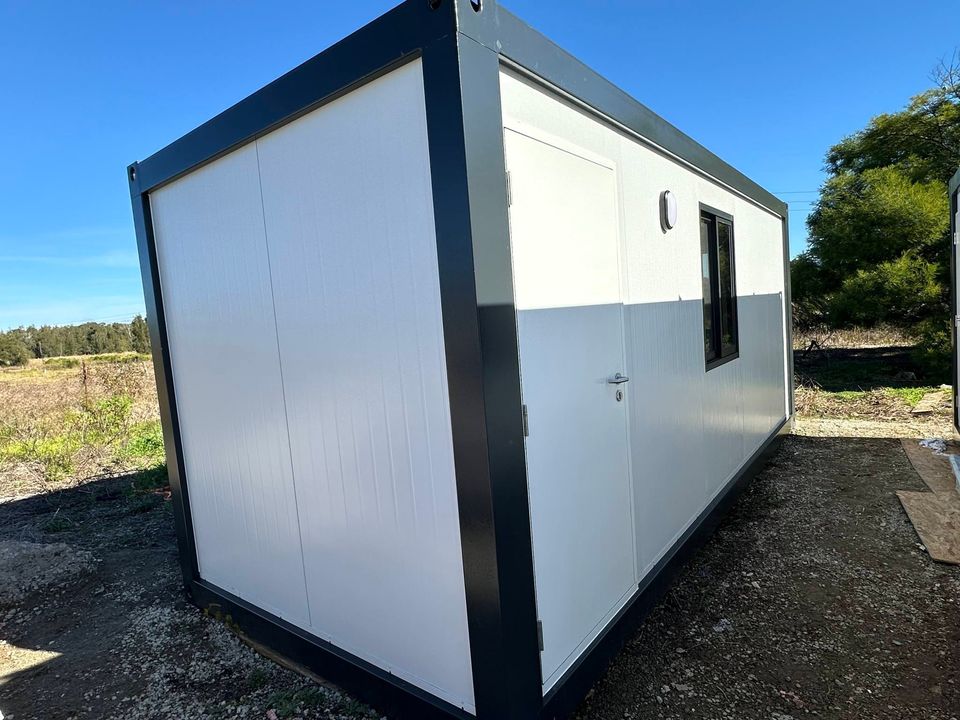 Build Base – Lecan Portable 20FT